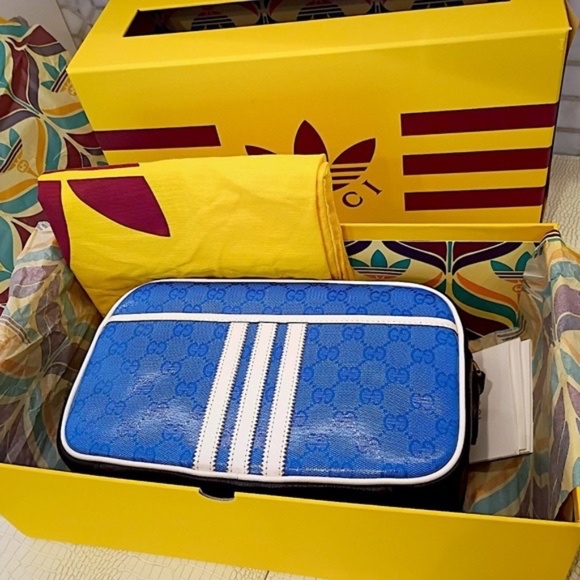 💋 Adidas x Gucci COLLAB Blue Crystal Canvas Shoulder Bag - Picture 3 of 15